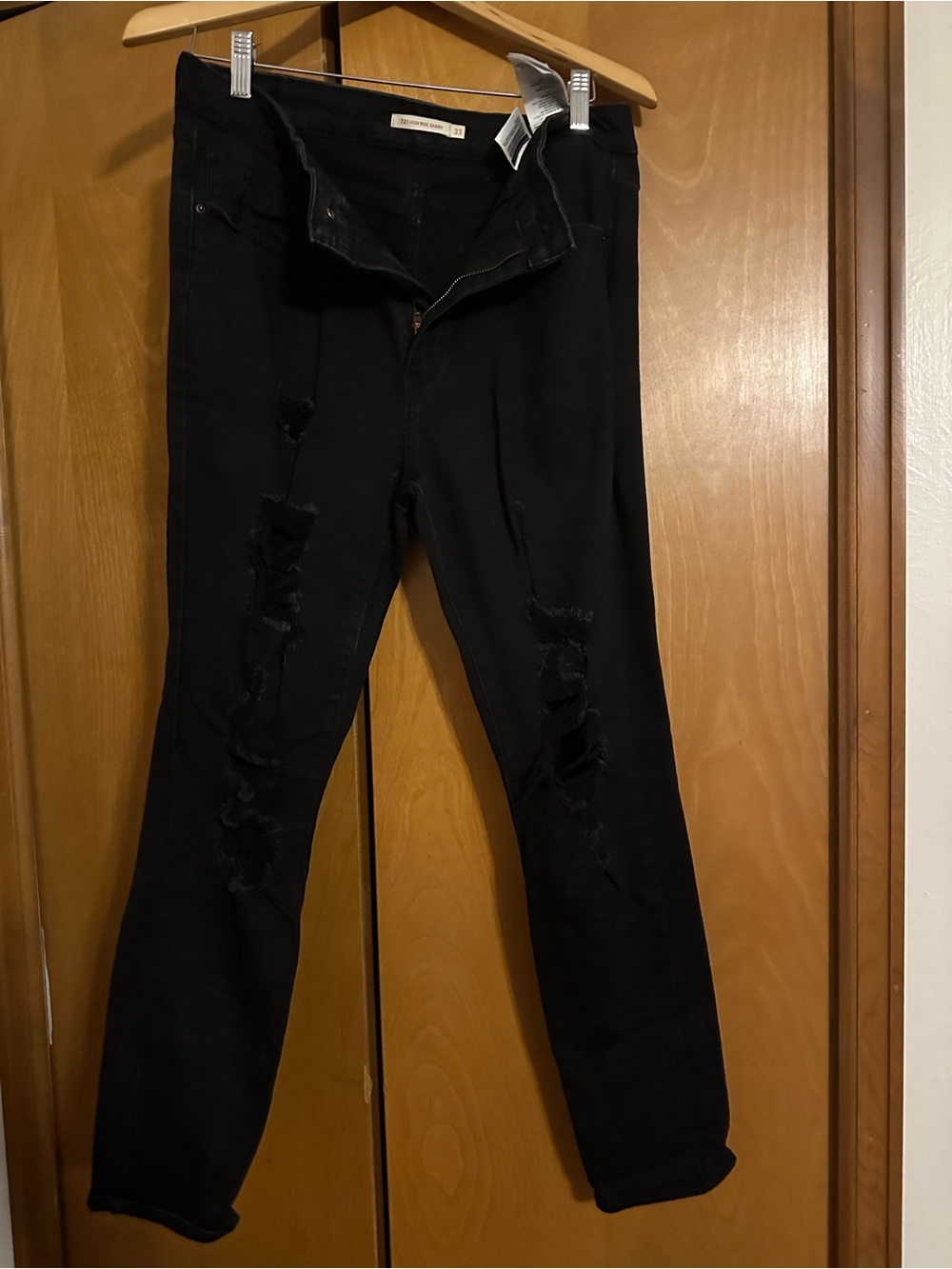 Levi's Black Skinny Ripped Jeans